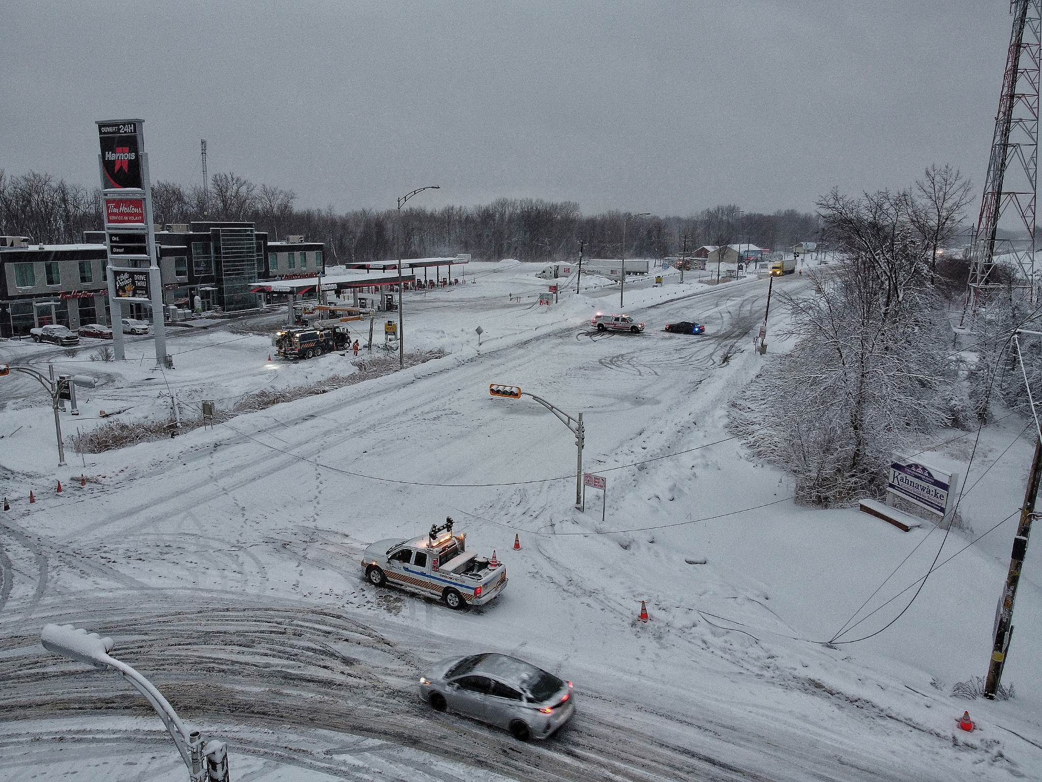 Le Soleil de Châteauguay VIDÉO L autoroute 30 et la route 132