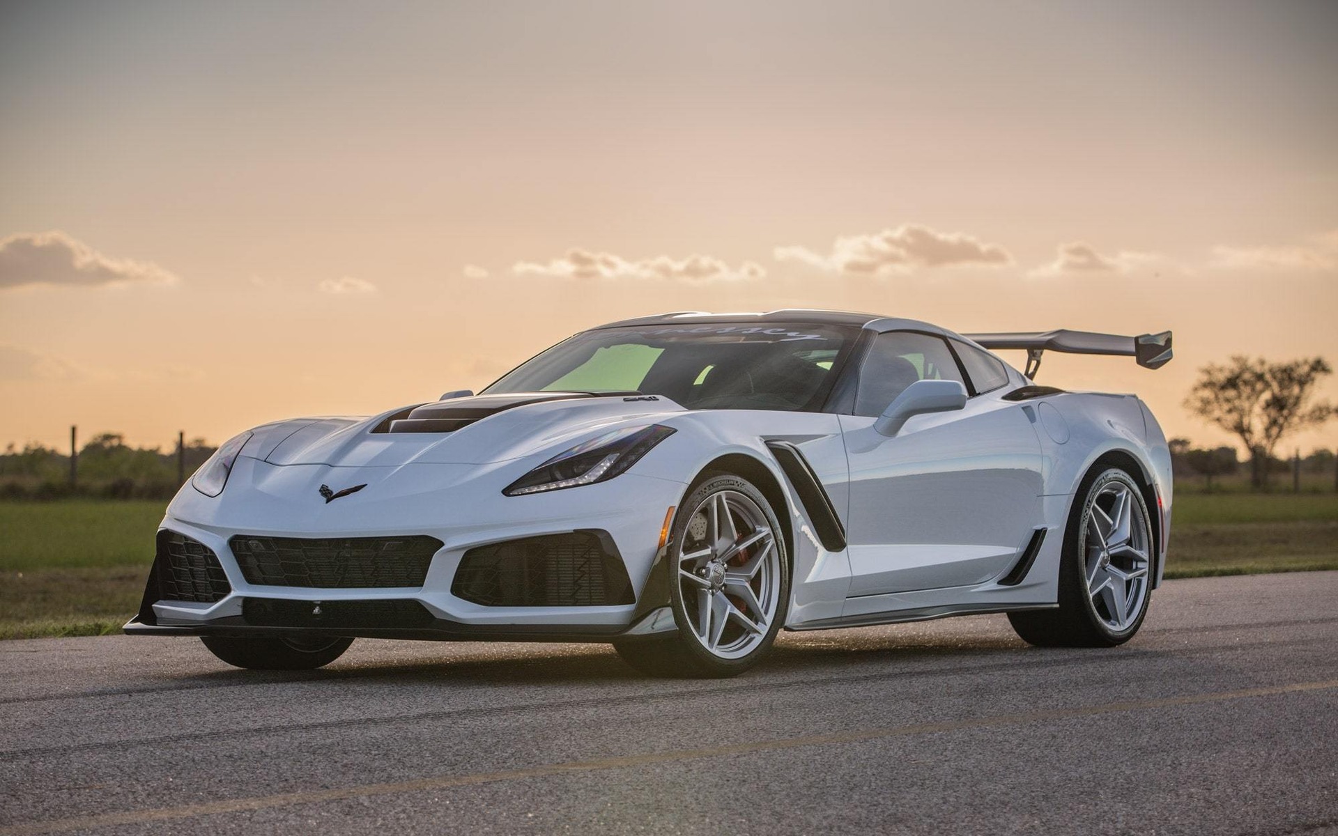 Le Journal Saint Fran Ois Hennessey Pousse La Corvette Zr Plus De