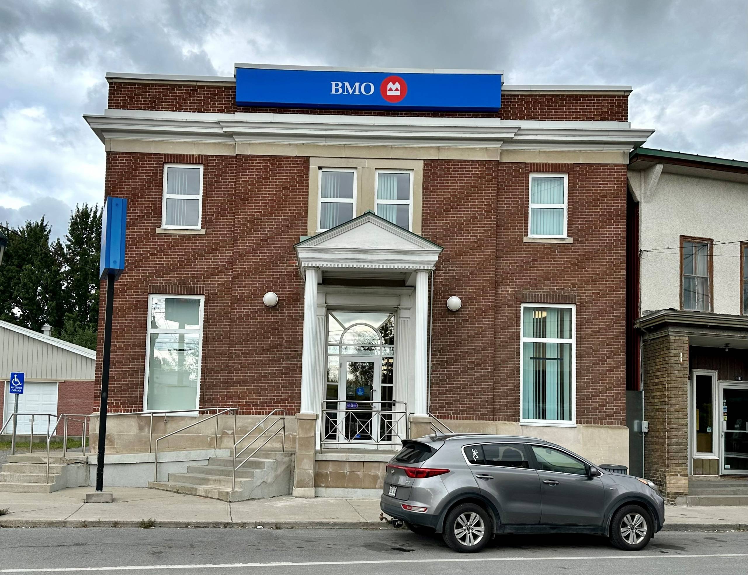 bmo huntingdon