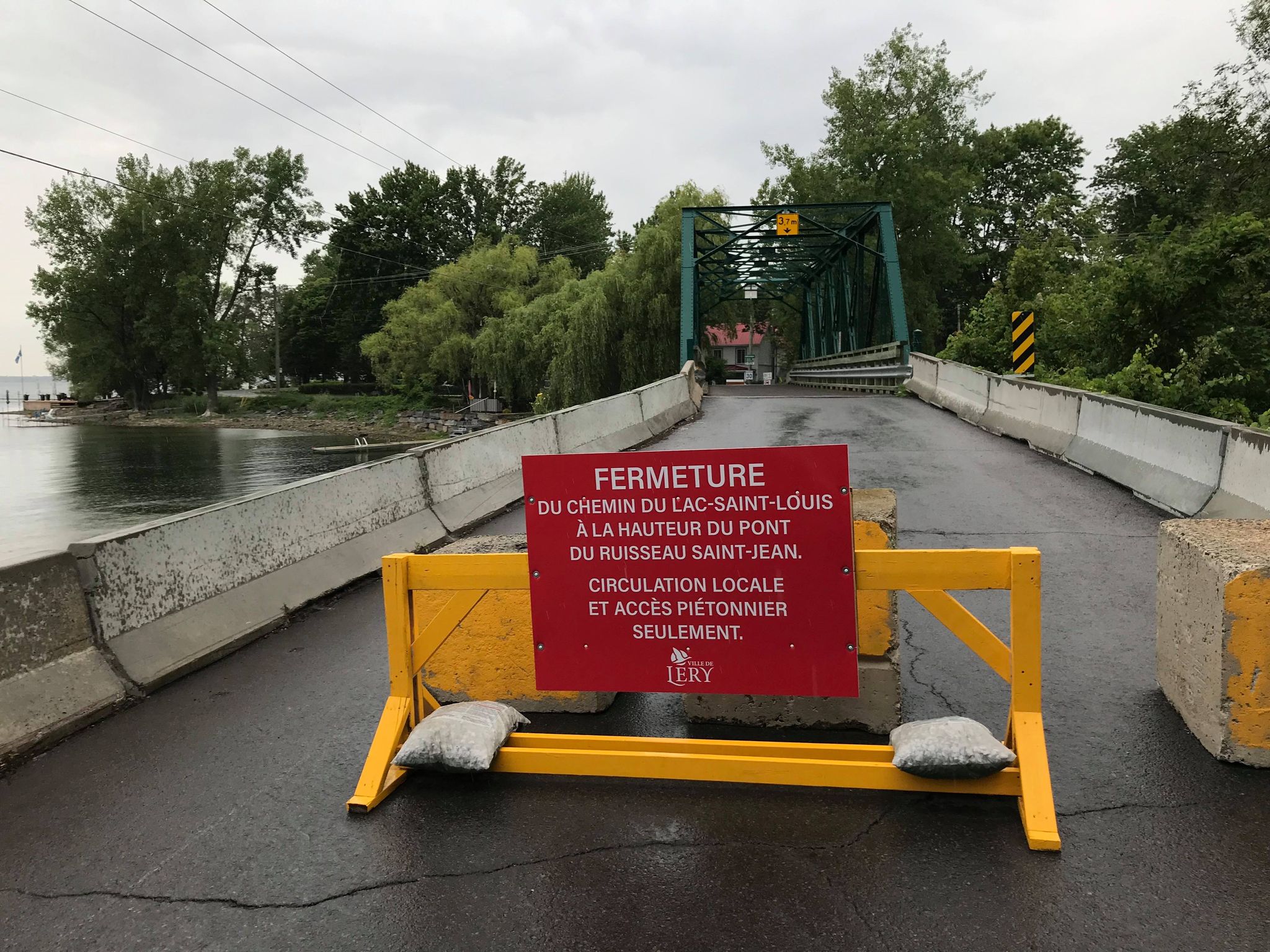 Le Soleil de Ch teauguay Lery bridge closed for the summer again